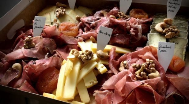 [210615_2444] Planche de Charcuteries Maison Lili (Planche CHARCUTERIES - 2/3 pers)