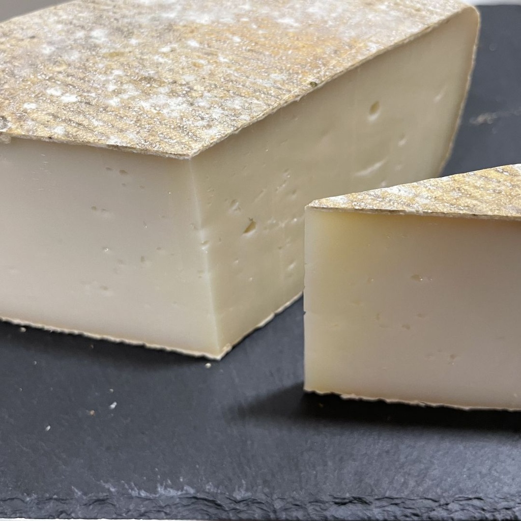 TOMME CHEVRE